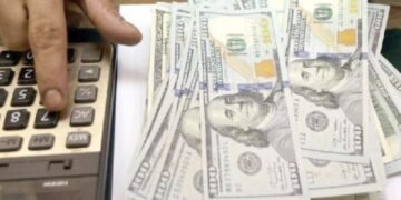 The government is borrowing an average of 37 crore rupees per day